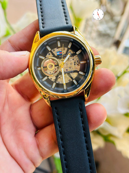 TOMY HILFIGER AUTOMATIC WATCH ⌚